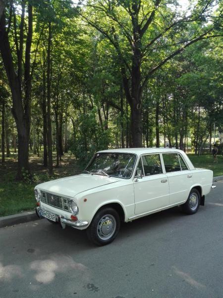 Lada 1200