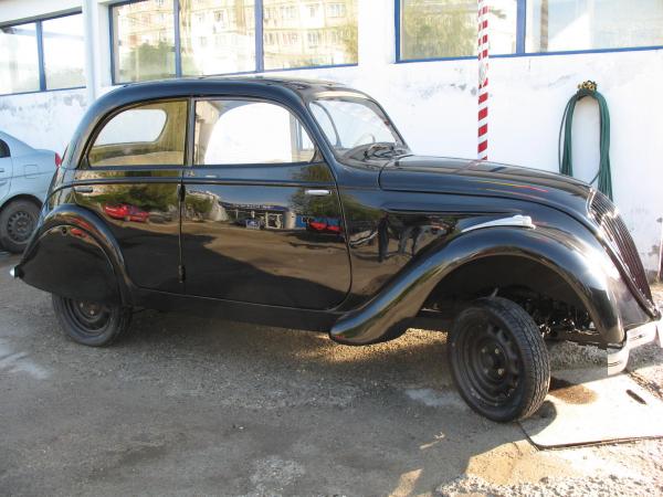 Peugeot 202 Unicat in Romania