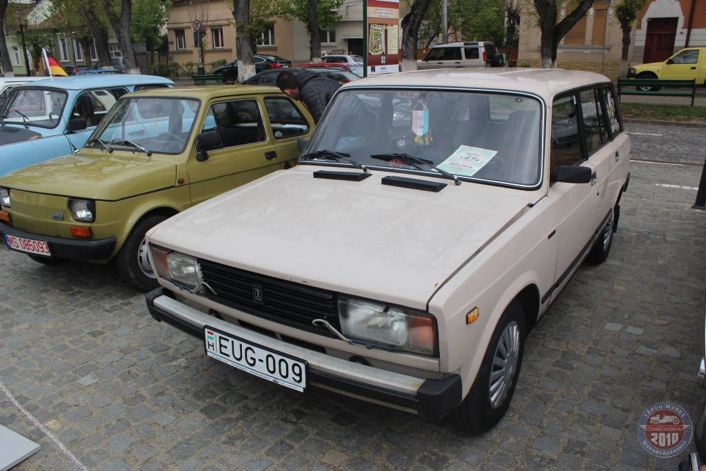 Lada 2104