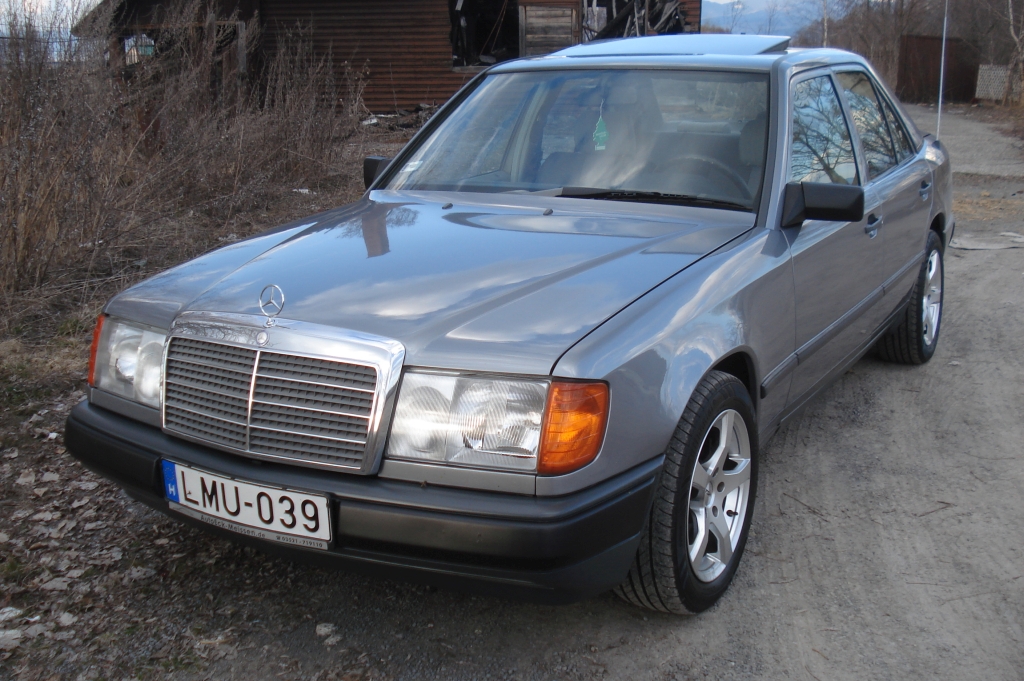 Mercedes-Benz 200D (W124)