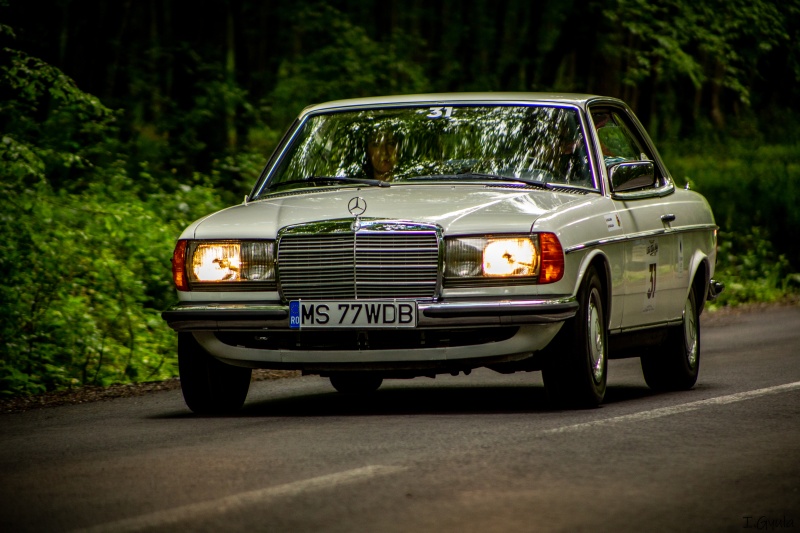 Mercedes Benz 230C